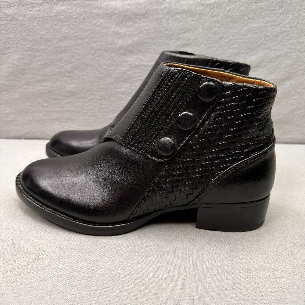 Ariat Spat Womens Size 6 (B) Ankle Boots Black Leather Pull On Snap Closure - Picture 3 of 8